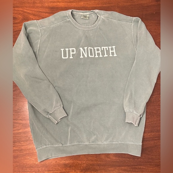 Comfort Colors Other - Comfort Colors Sage Green 'UP NORTH' Crewneck Sweatshirt